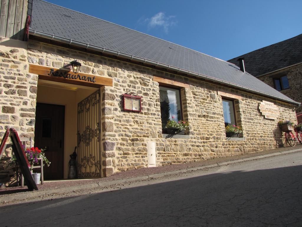 L'Ecurie Hotel La Pommeraye  Exterior foto